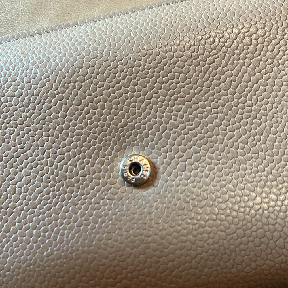 Chanel Timeless CC Caviar Leather Trifold Wallet, Rare - Picture 11 of 15